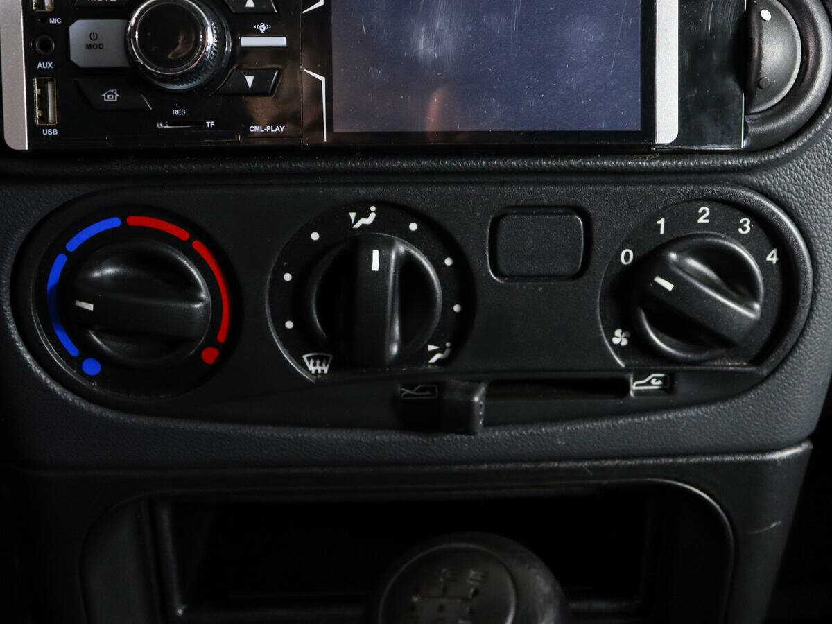 Lada (ВАЗ) Niva б/у, 2023, Механическая. Фото: #15