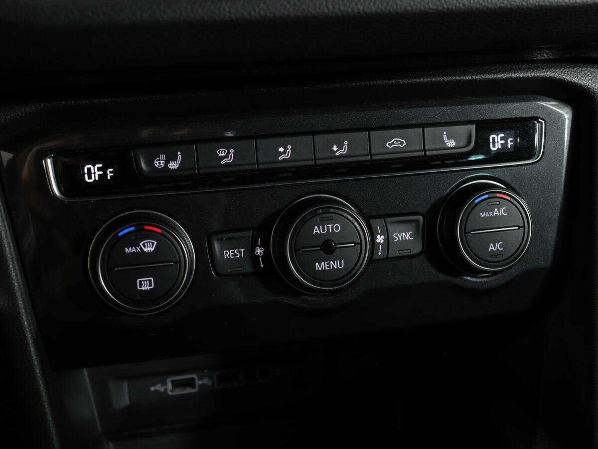 Volkswagen Tiguan б/у, 2018, Роботизированная. Фото: #22