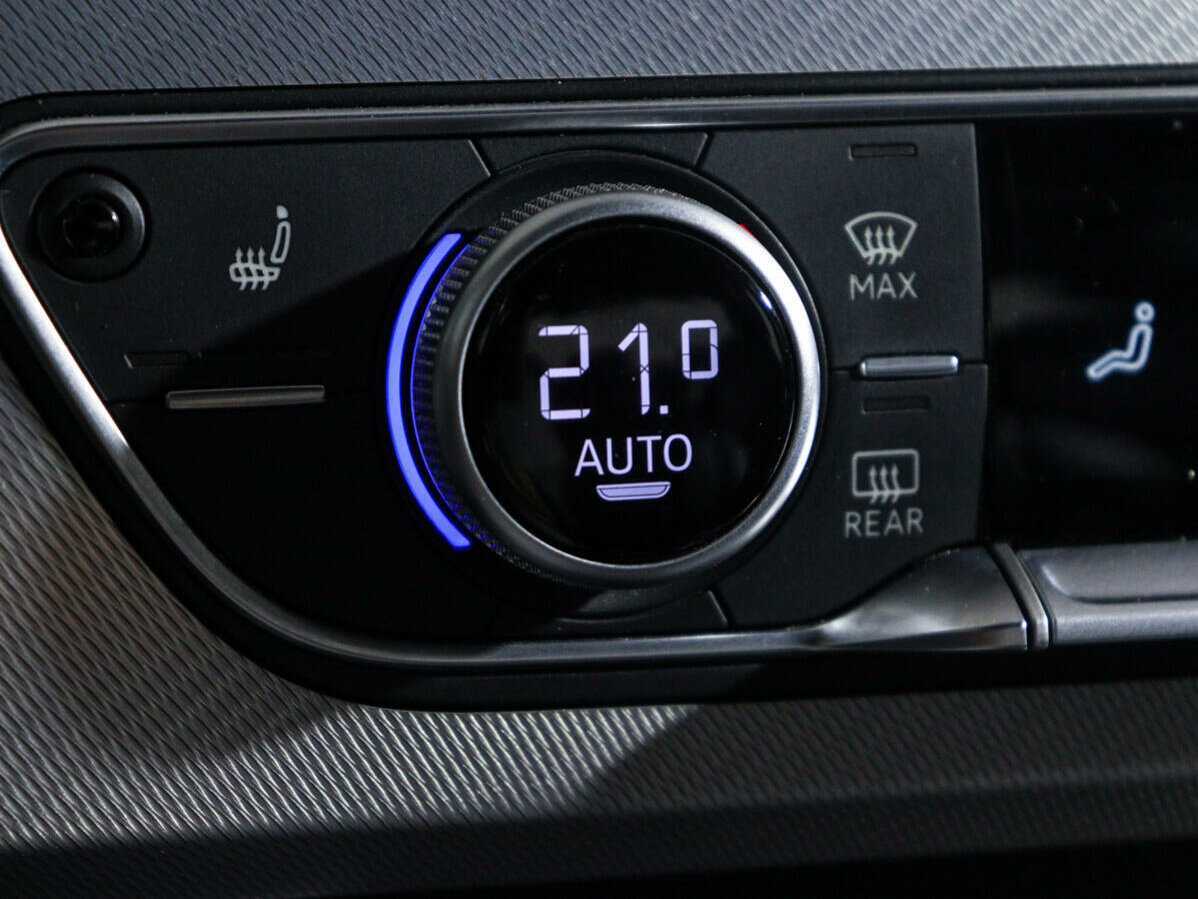 Ауди А4 б/у, 2016, Роботизированная. Фото: #23