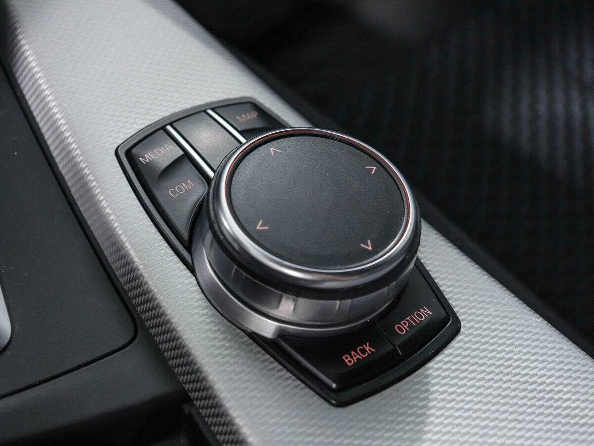 БМВ 3 серии б/у, 2015, Автоматическая. Фото: #16