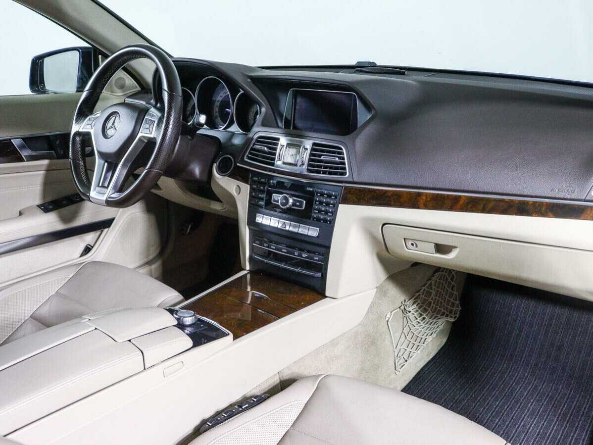 Мерседес-Бенц Е-Класс б/у, 2013, Автоматическая. Фото: #6