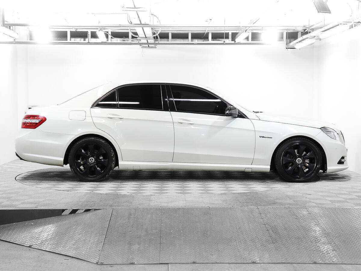 Мерседес-Бенц Е-Класс б/у, 2012, Автоматическая. Фото: #3