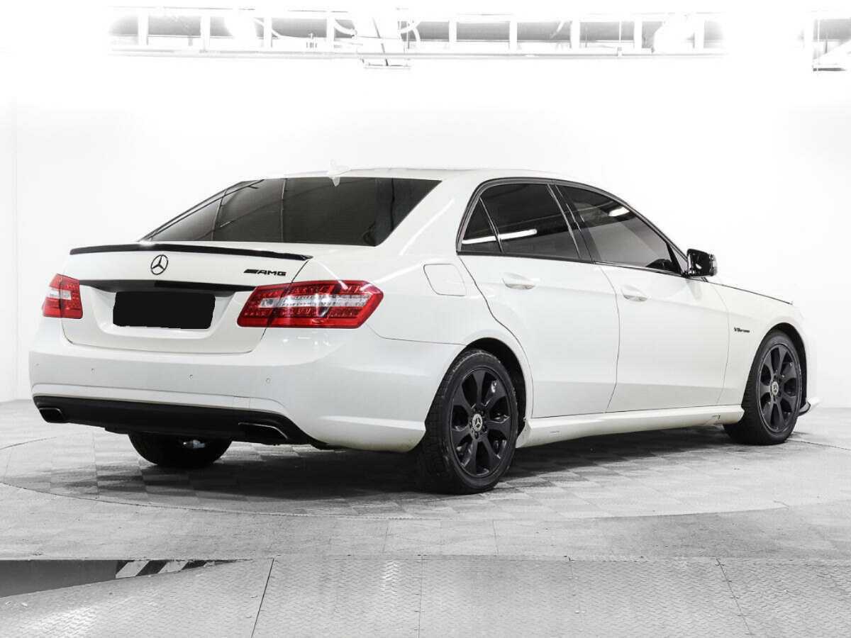 Мерседес-Бенц Е-Класс б/у, 2012, Автоматическая. Фото: #4