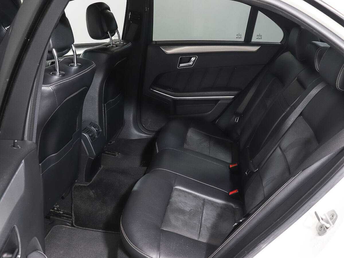 Мерседес-Бенц Е-Класс б/у, 2012, Автоматическая. Фото: #9