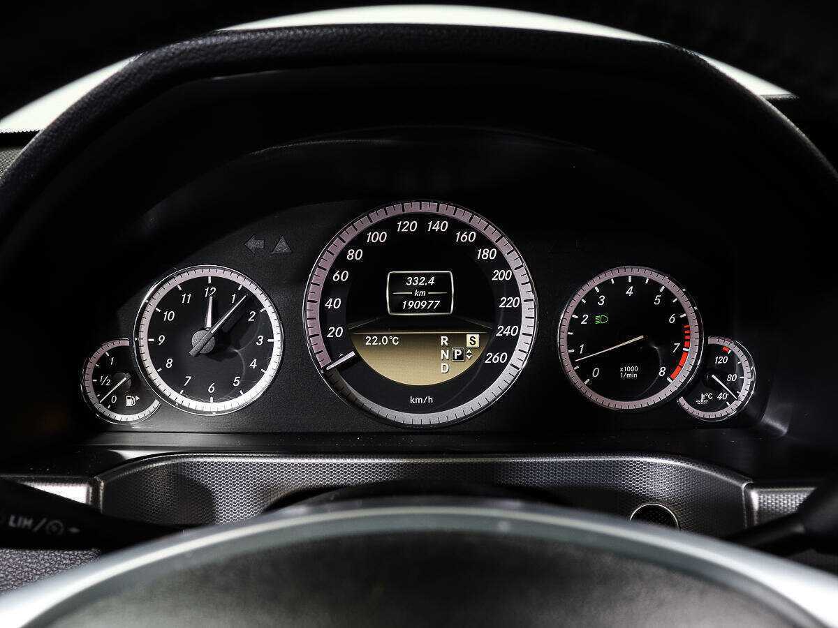 Мерседес-Бенц Е-Класс б/у, 2012, Автоматическая. Фото: #10