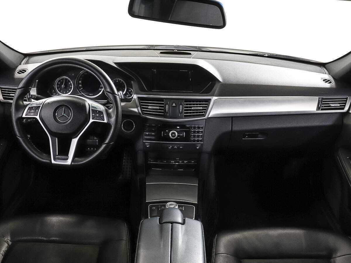 Мерседес-Бенц Е-Класс б/у, 2012, Автоматическая. Фото: #11