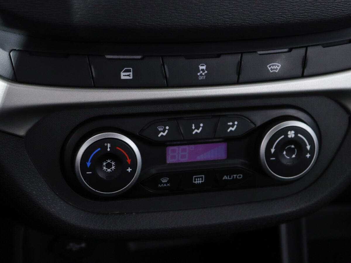 Лада (ВАЗ) Веста б/у, 2018, Механическая. Фото: #15