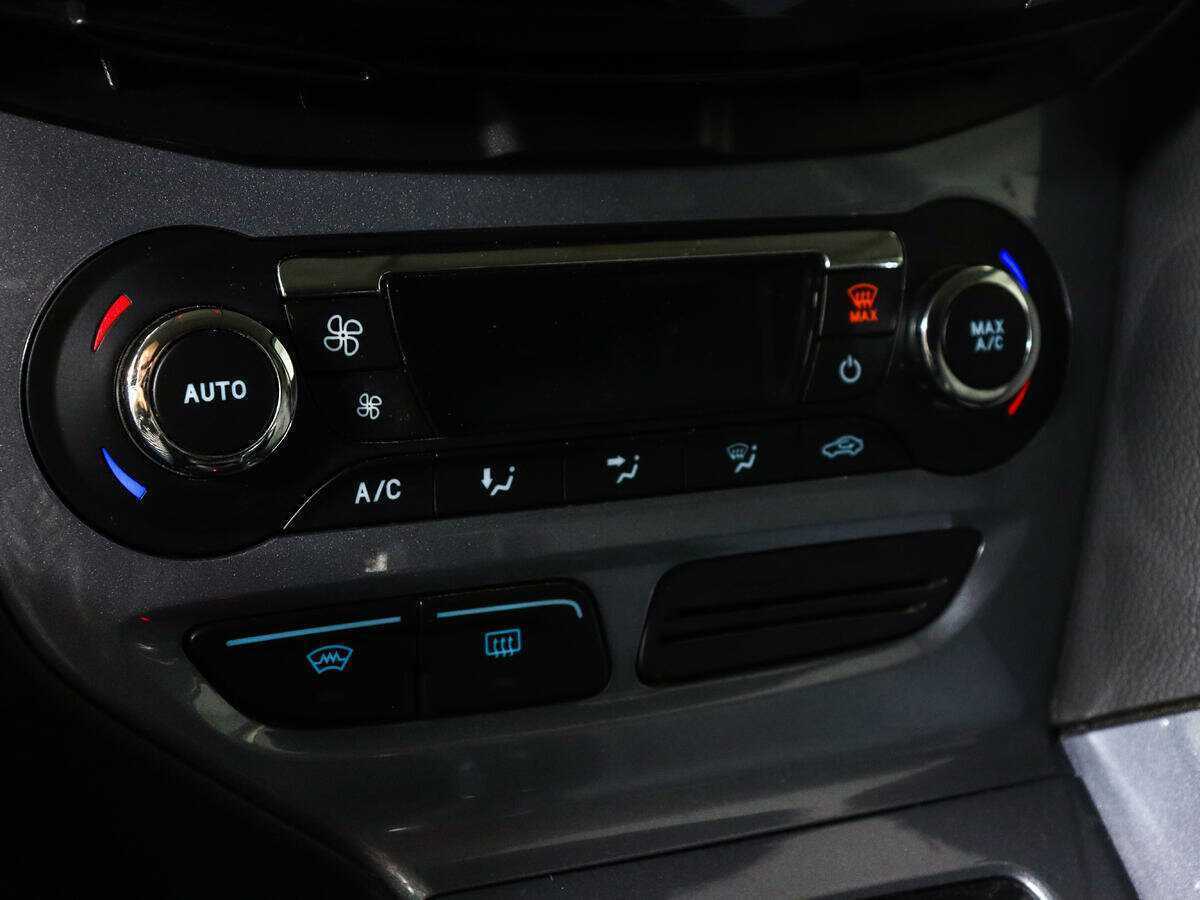 Форд Фокус б/у, 2012, Роботизированная. Фото: #11