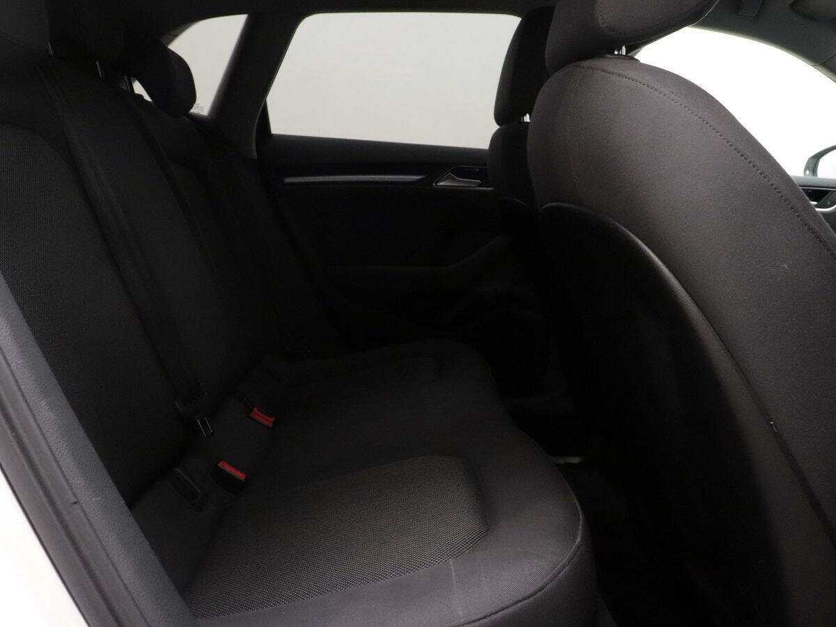 Ауди А3 б/у, 2016, Роботизированная. Фото: #7