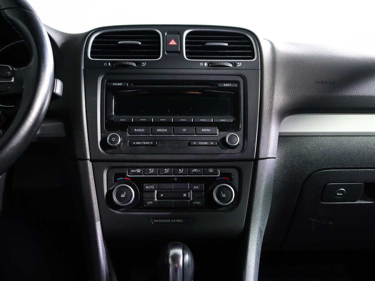 Volkswagen Golf б/у, 2012, Роботизированная. Фото: #10