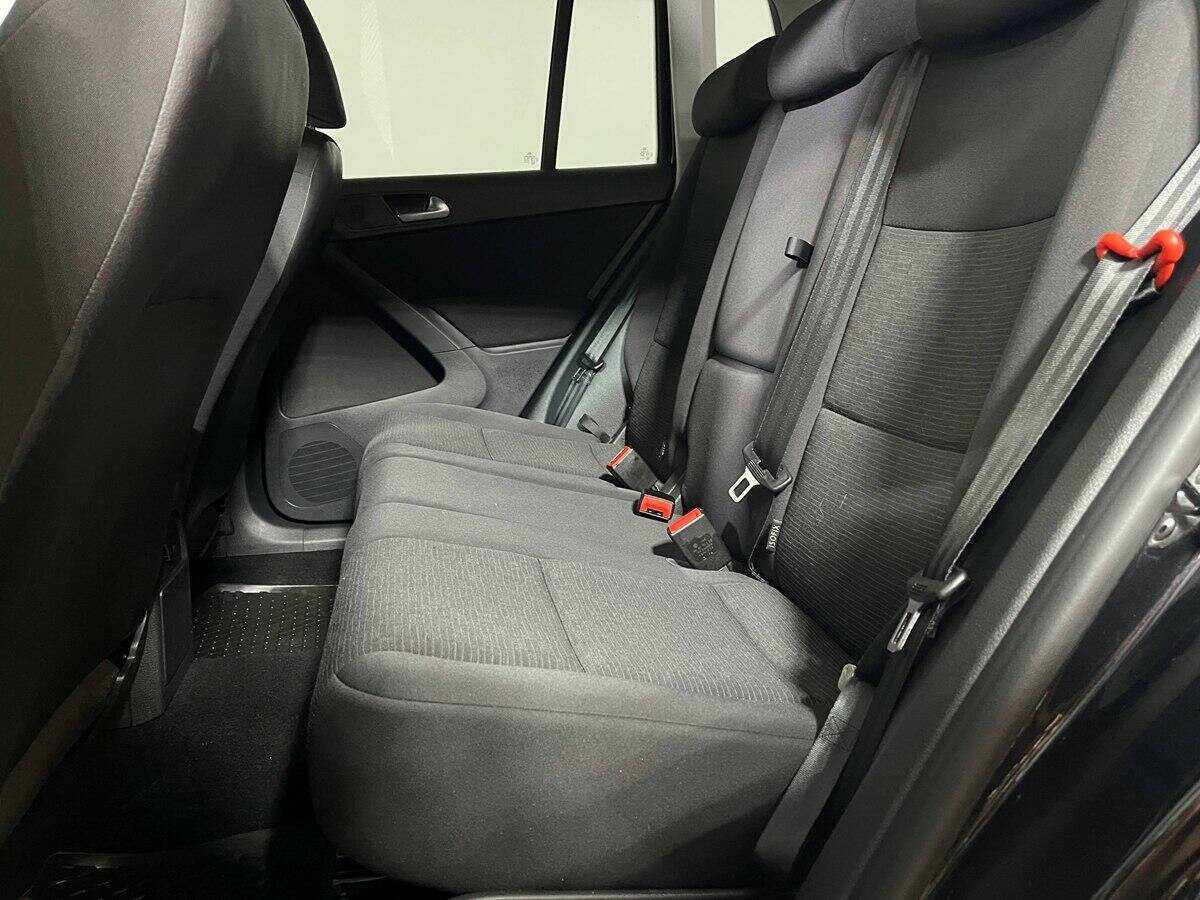 Volkswagen Tiguan б/у, 2014, Автоматическая. Фото: #9