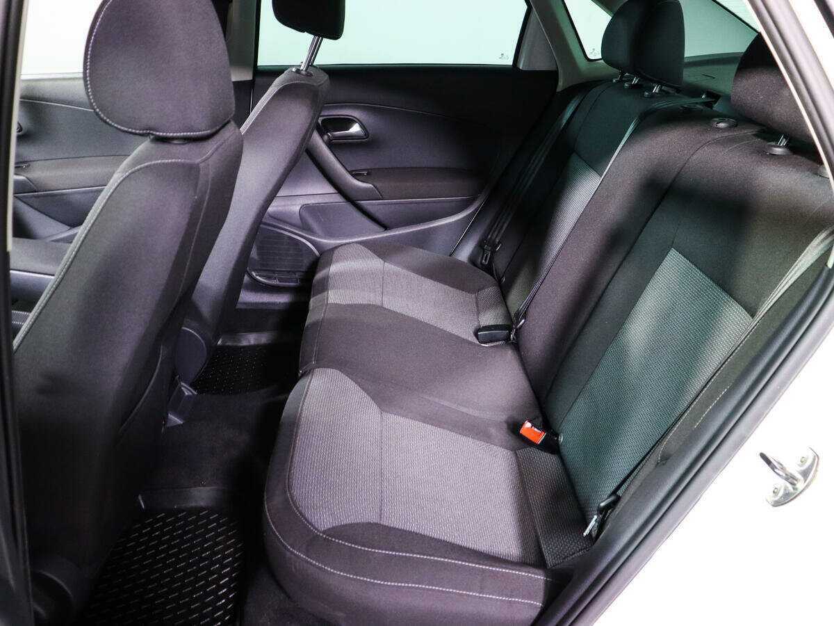 Фольксваген Поло б/у, 2017, Механическая. Фото: #7