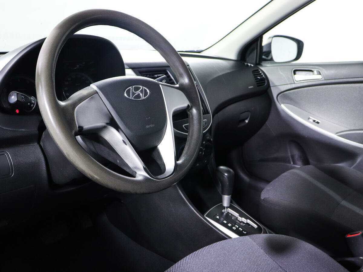 Хендай Солярис б/у, 2013, Автоматическая. Фото: #13