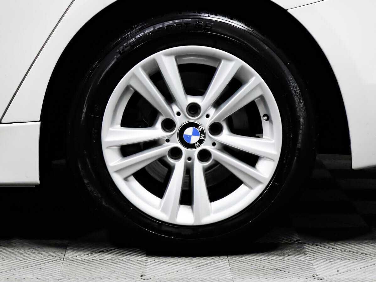 БМВ 3 серии б/у, 2018, Автоматическая. Фото: #13