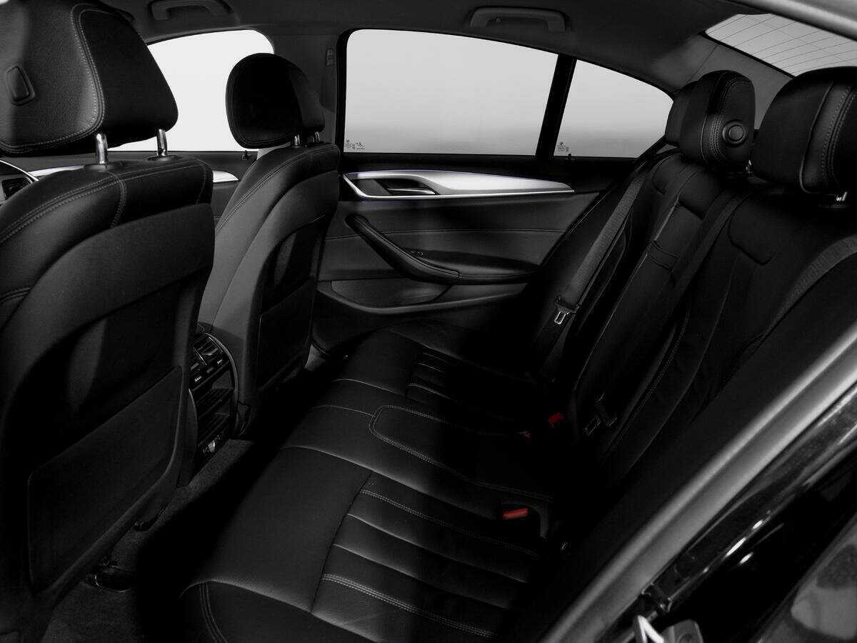 BMW 5 серии б/у, 2018, Автоматическая. Фото: #9