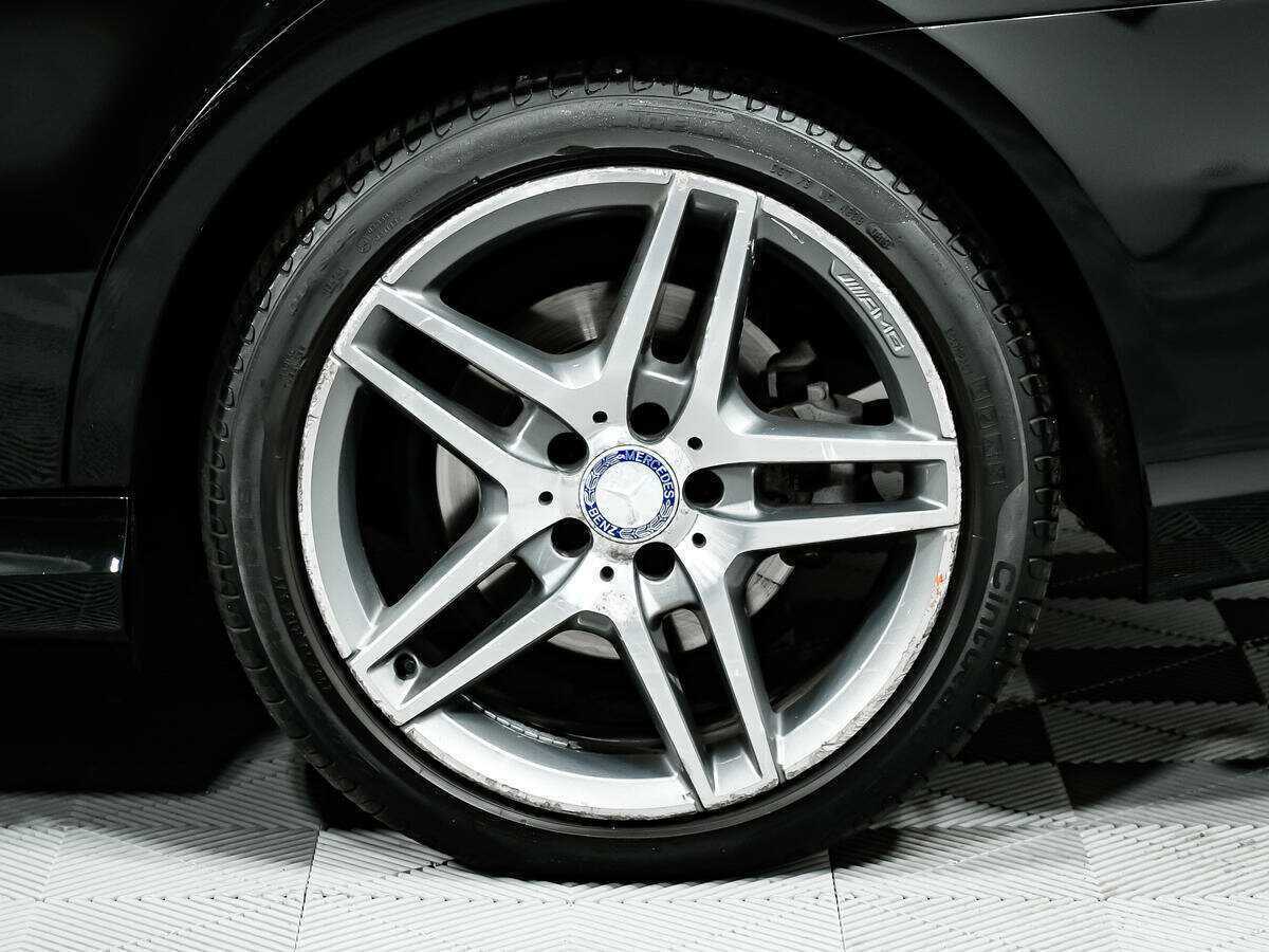 Мерседес-Бенц Е-Класс б/у, 2013, Автоматическая. Фото: #11