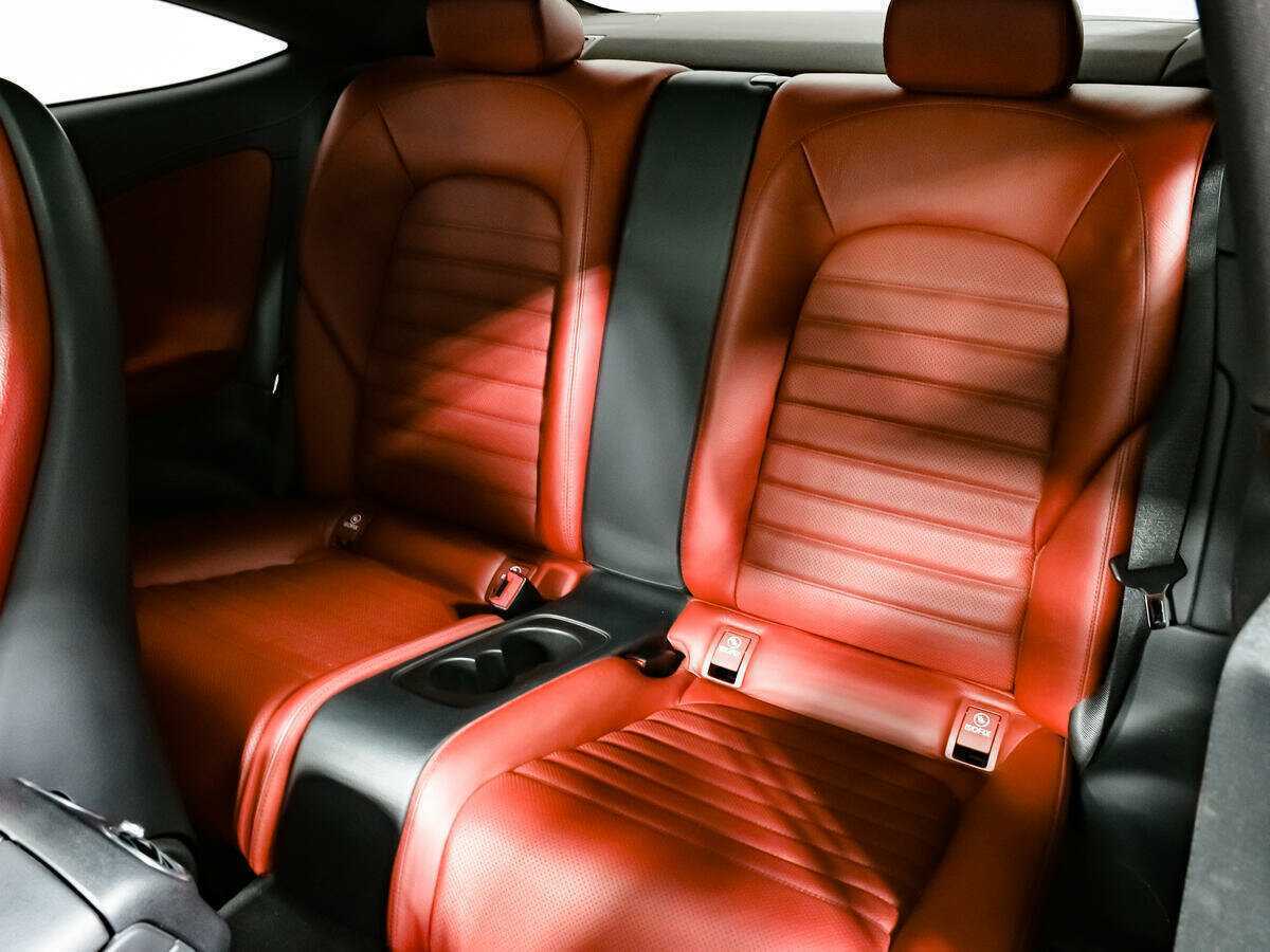 Mercedes-Benz C-Класс б/у, 2016, Автоматическая. Фото: #11