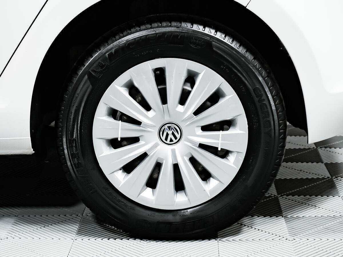 Volkswagen Golf б/у, 2015, Автоматическая. Фото: #13