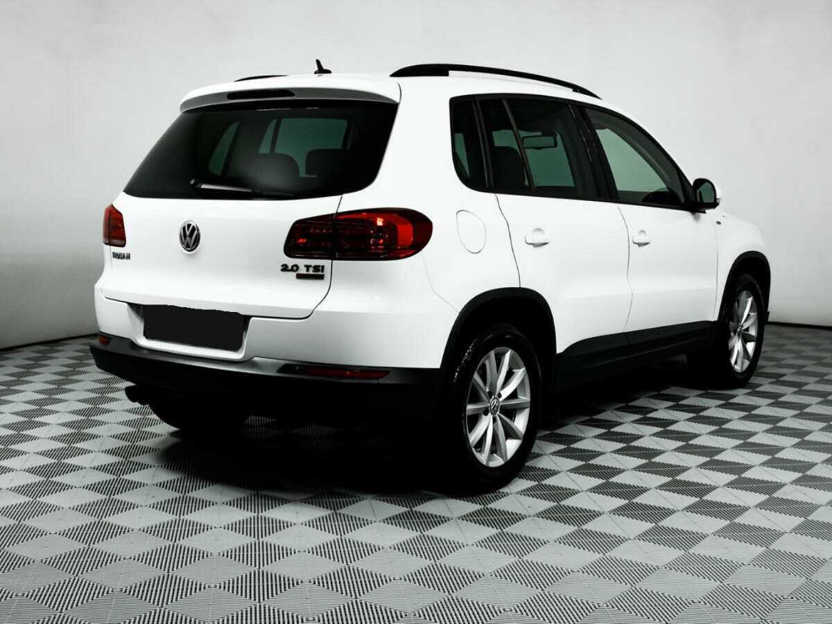 Volkswagen Tiguan б/у, 2016, Автоматическая. Фото: #4