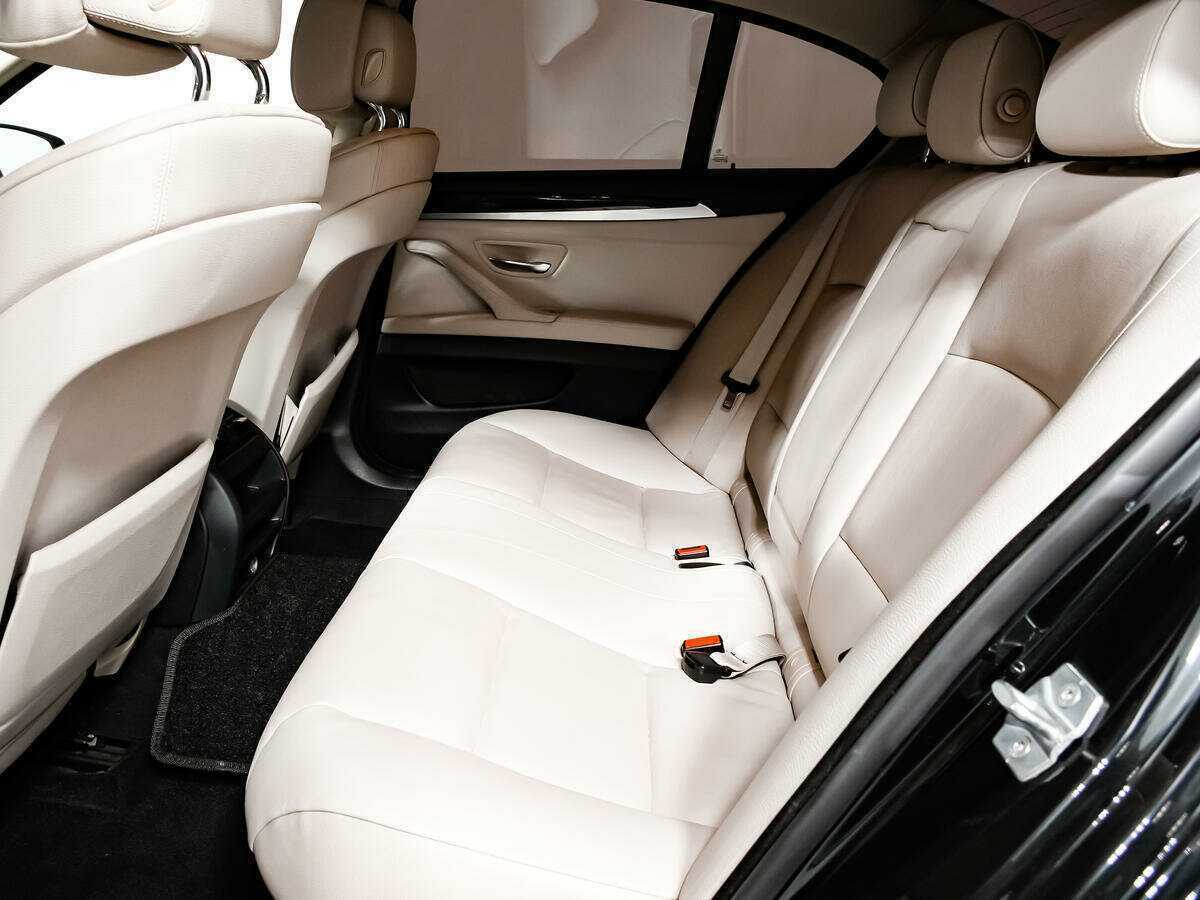 БМВ 5 серии б/у, 2013, Автоматическая. Фото: #11