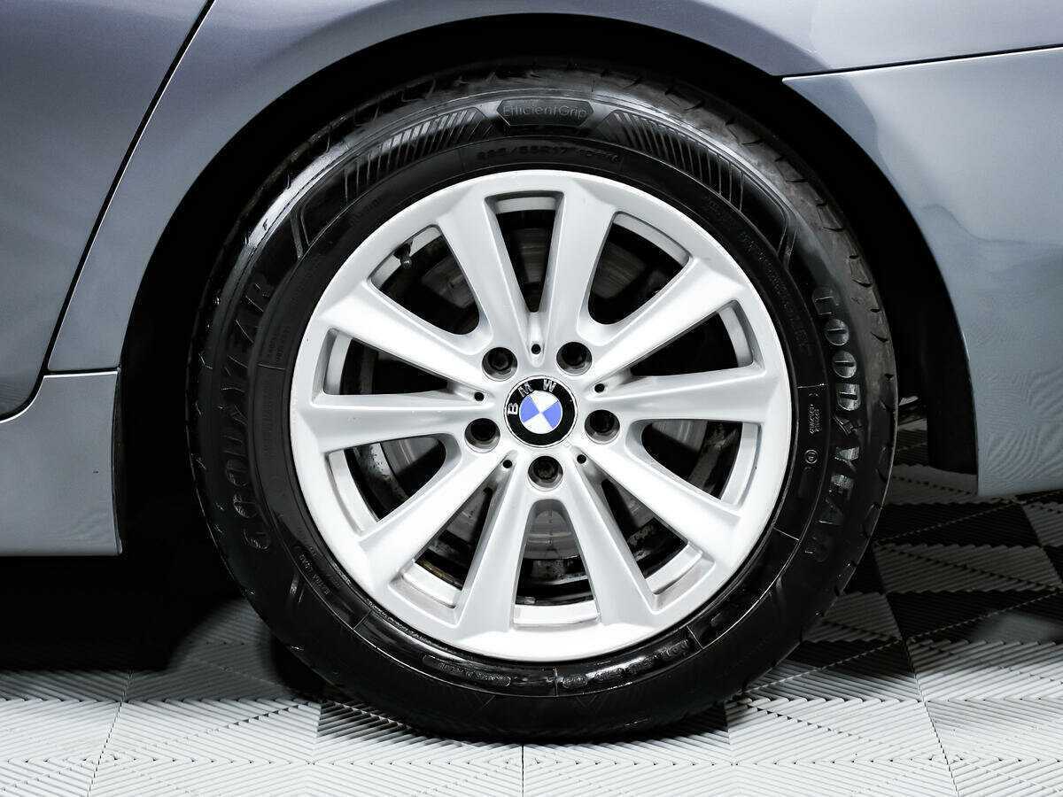 БМВ 5 серии б/у, 2014, Автоматическая. Фото: #12