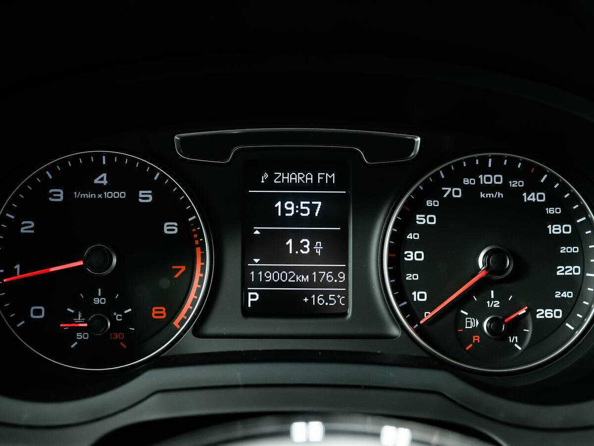 Ауди К3 б/у, 2016, Роботизированная. Фото: #9