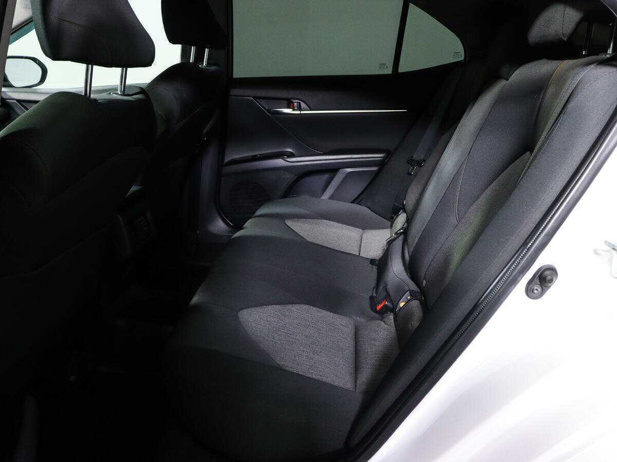 Тойота Камри б/у, 2020, Автоматическая. Фото: #7