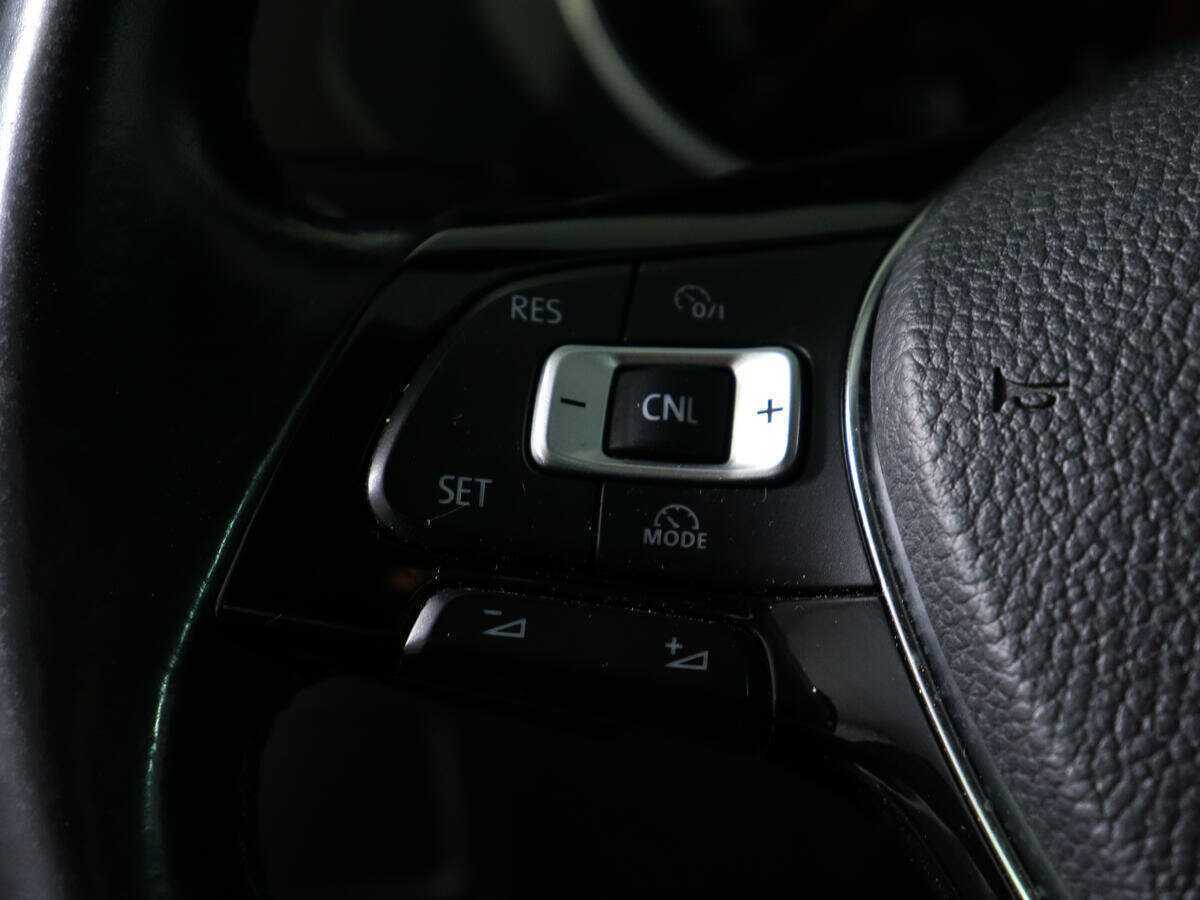 Volkswagen Tiguan б/у, 2017, Роботизированная. Фото: #18