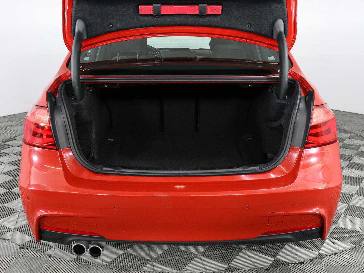 БМВ 3 серии б/у, 2018, Автоматическая. Фото: #8