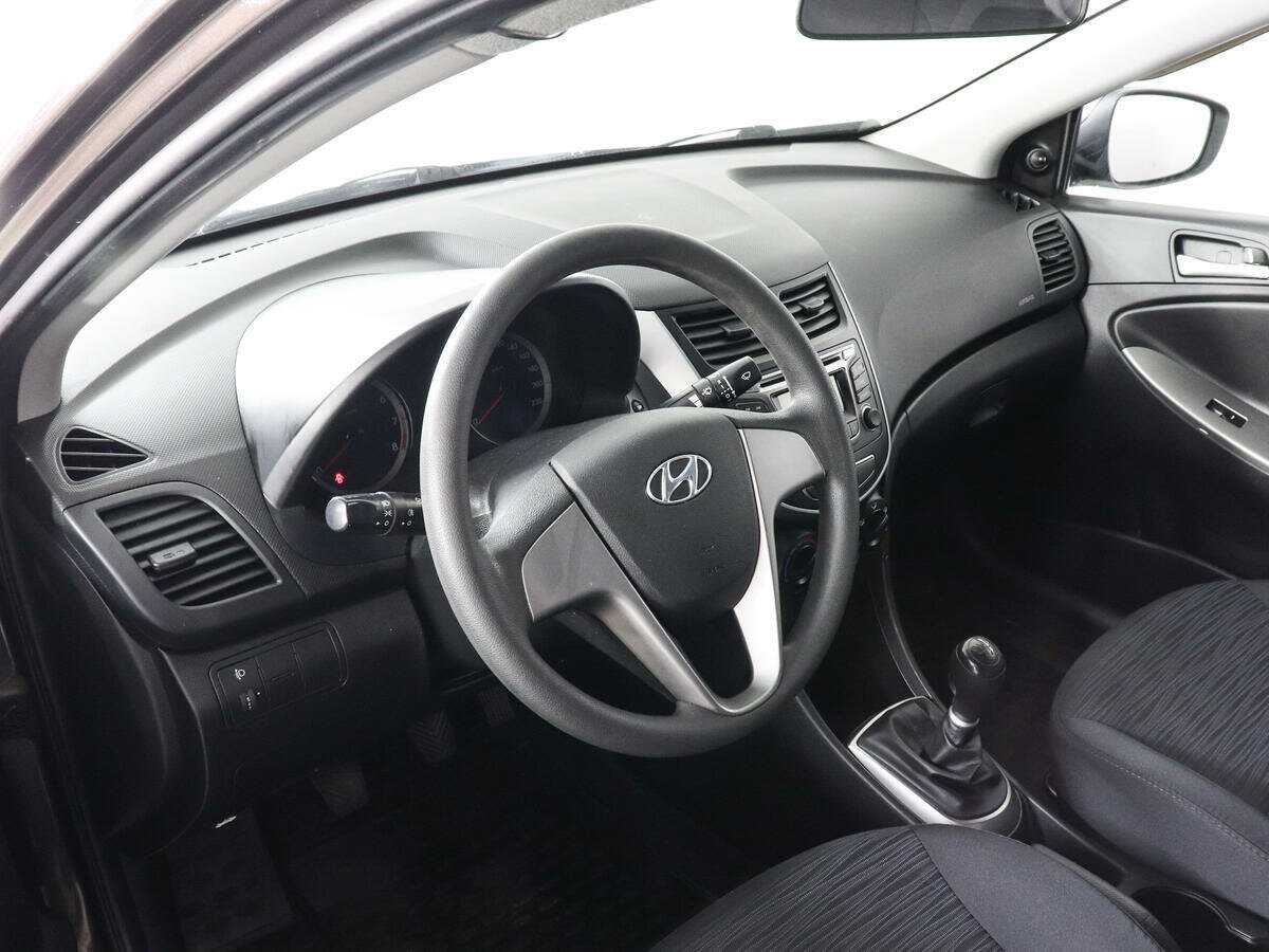 Хендай Солярис б/у, 2016, Механическая. Фото: #8