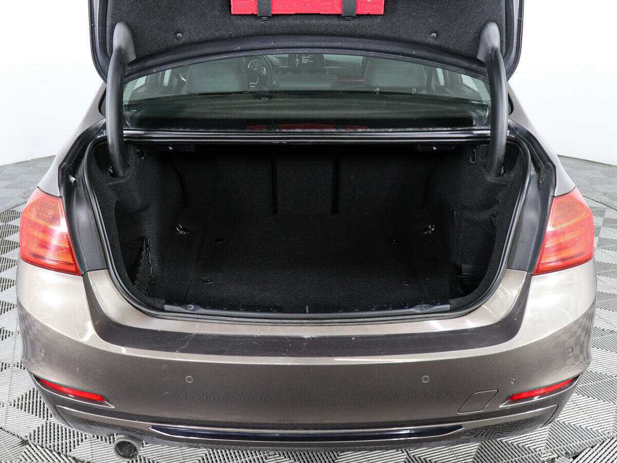 БМВ 3 серии б/у, 2013, Автоматическая. Фото: #8