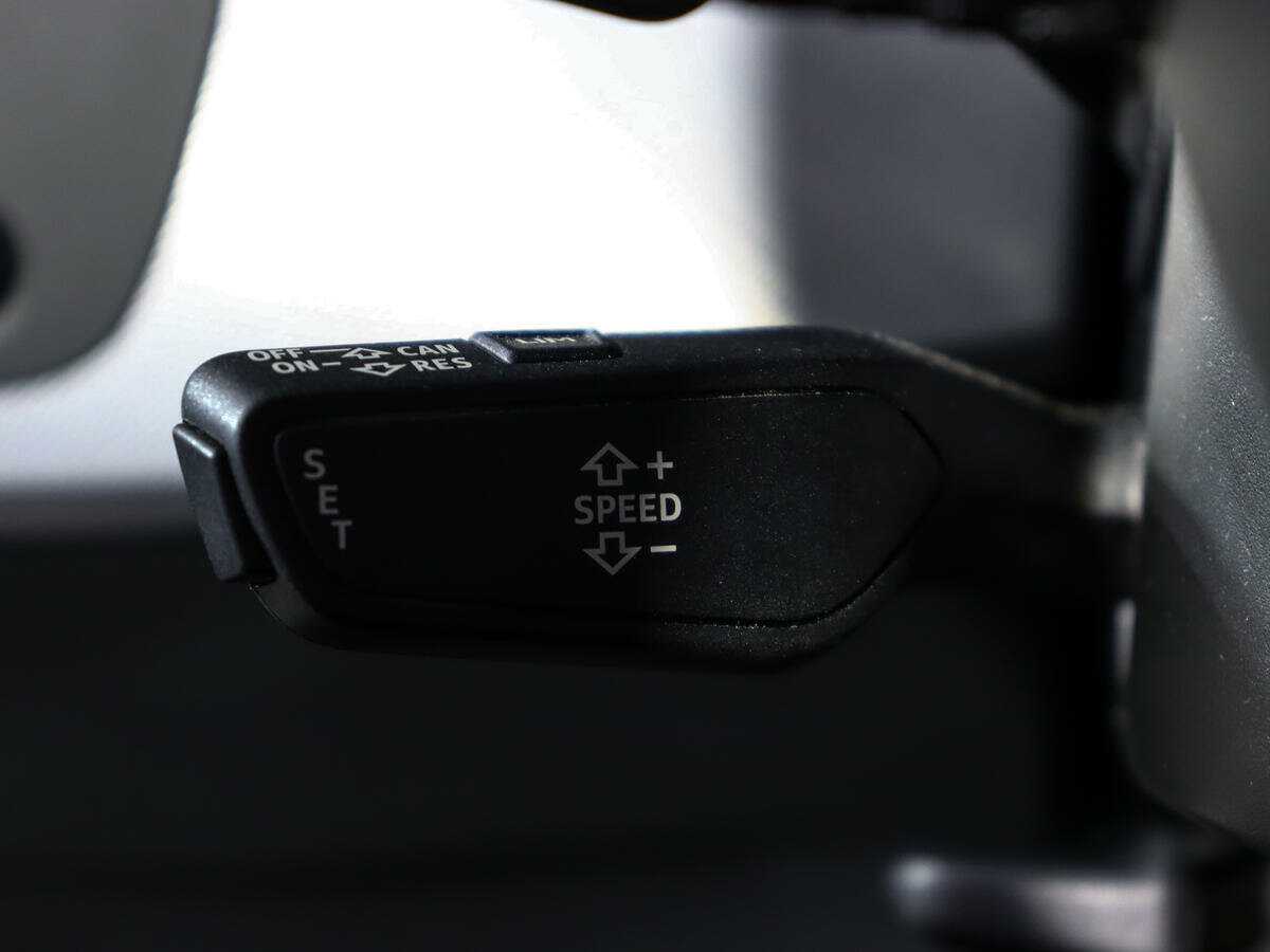 Ауди А4 б/у, 2018, Роботизированная. Фото: #17