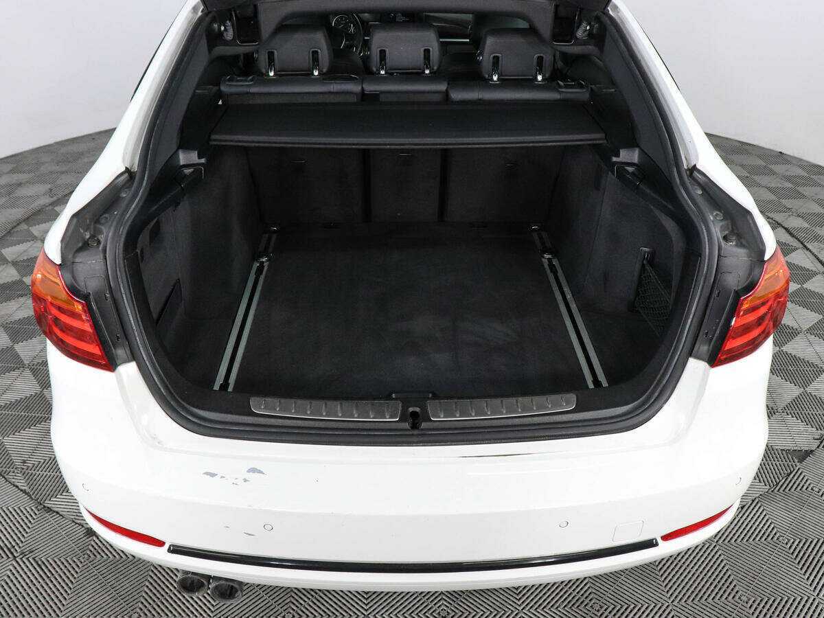 БМВ 3 серии б/у, 2016, Автоматическая. Фото: #8