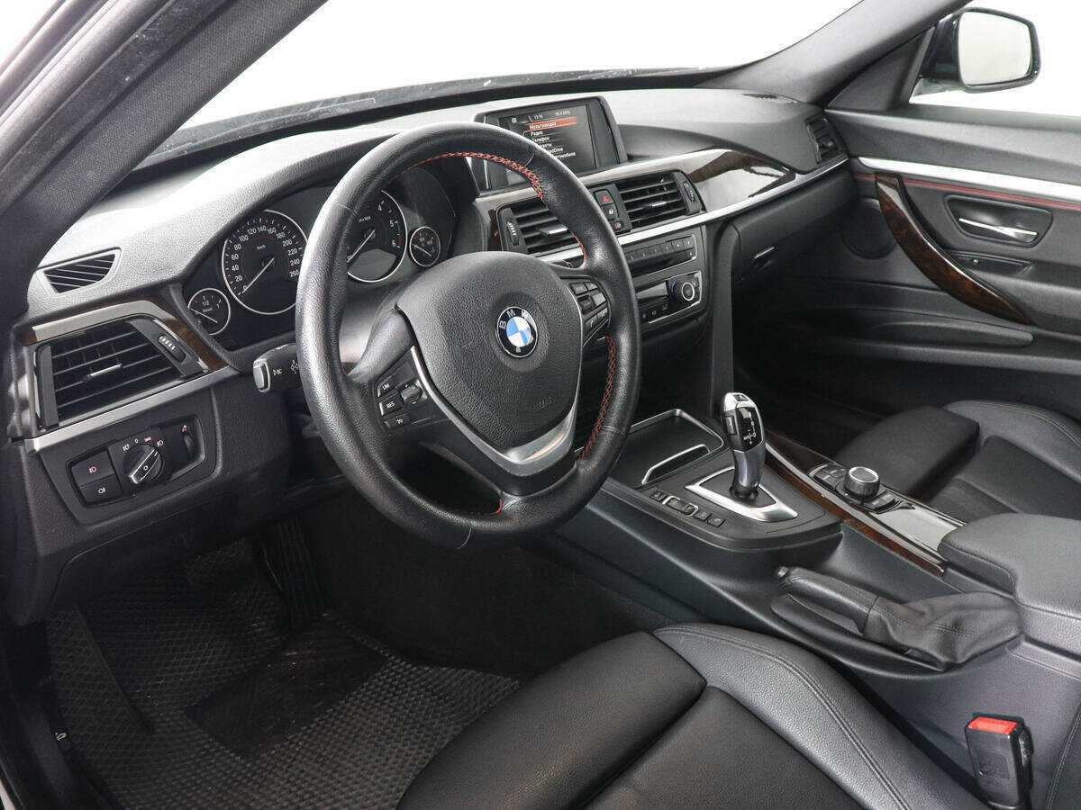 БМВ 3 серии б/у, 2016, Автоматическая. Фото: #11