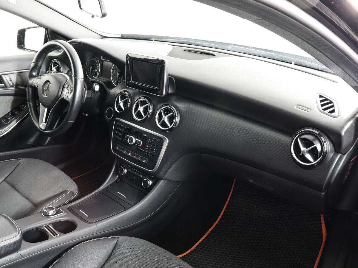 Mercedes-Benz A-Класс б/у, 2013, Роботизированная. Фото: #9