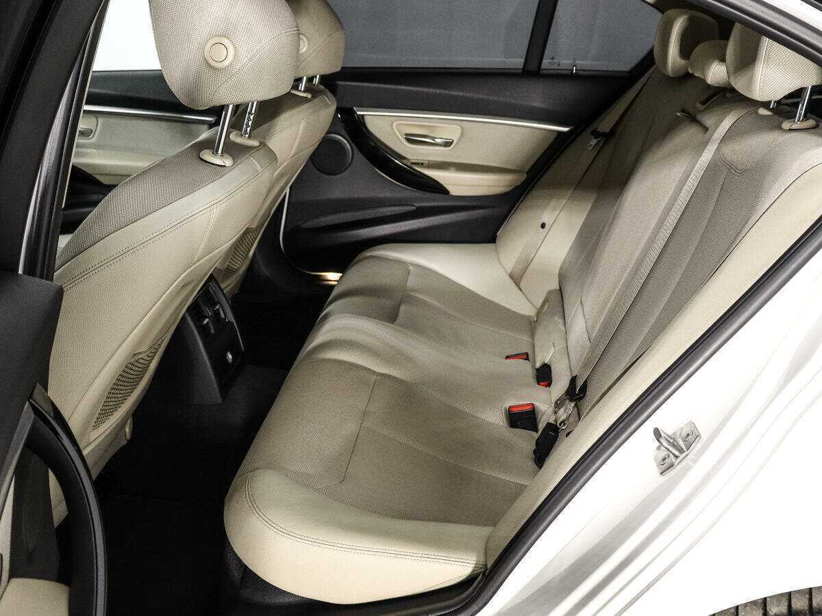 БМВ 3 серии б/у, 2016, Автоматическая. Фото: #9