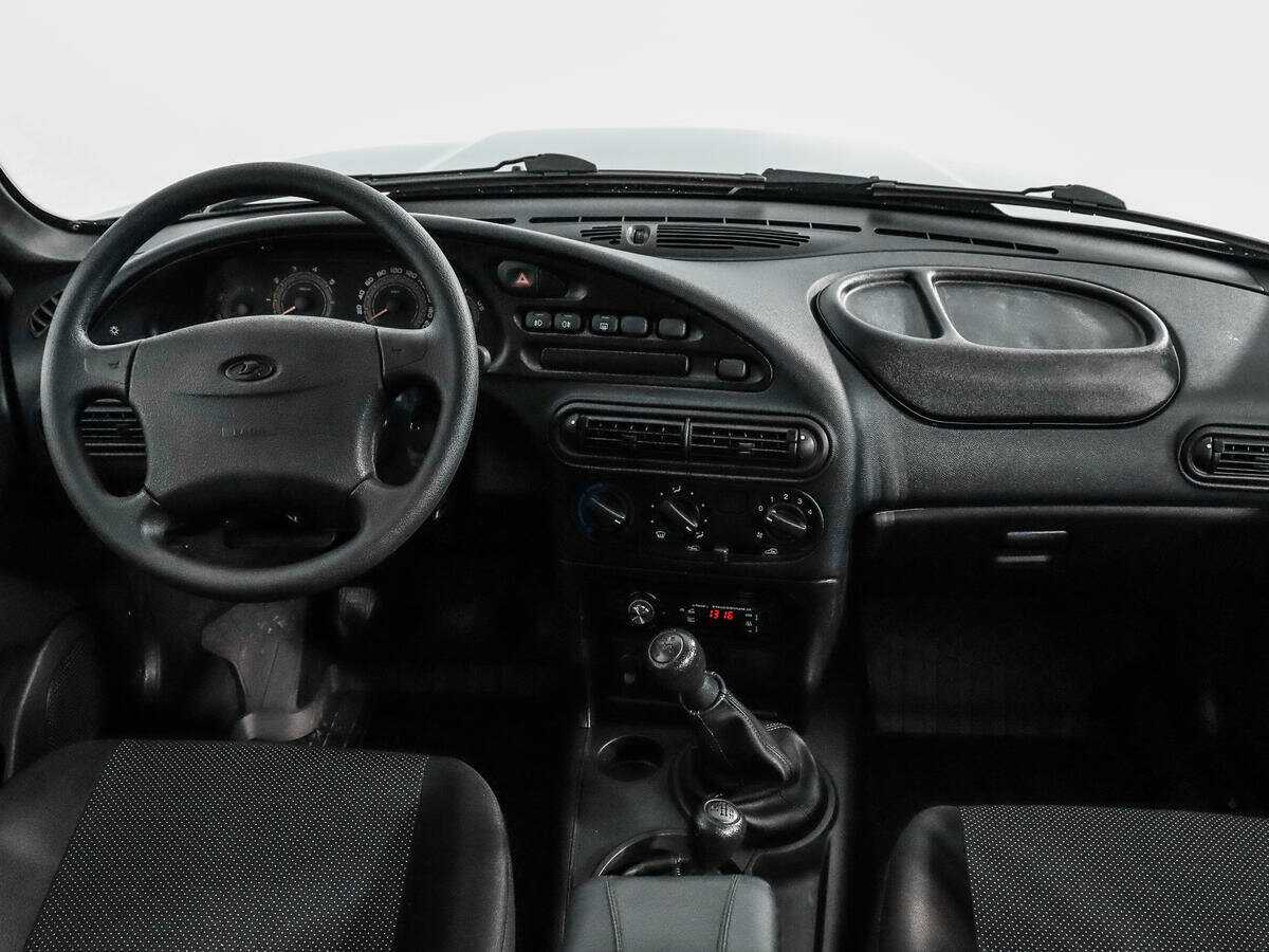 Lada (ВАЗ) Niva б/у, 2022, Механическая. Фото: #11