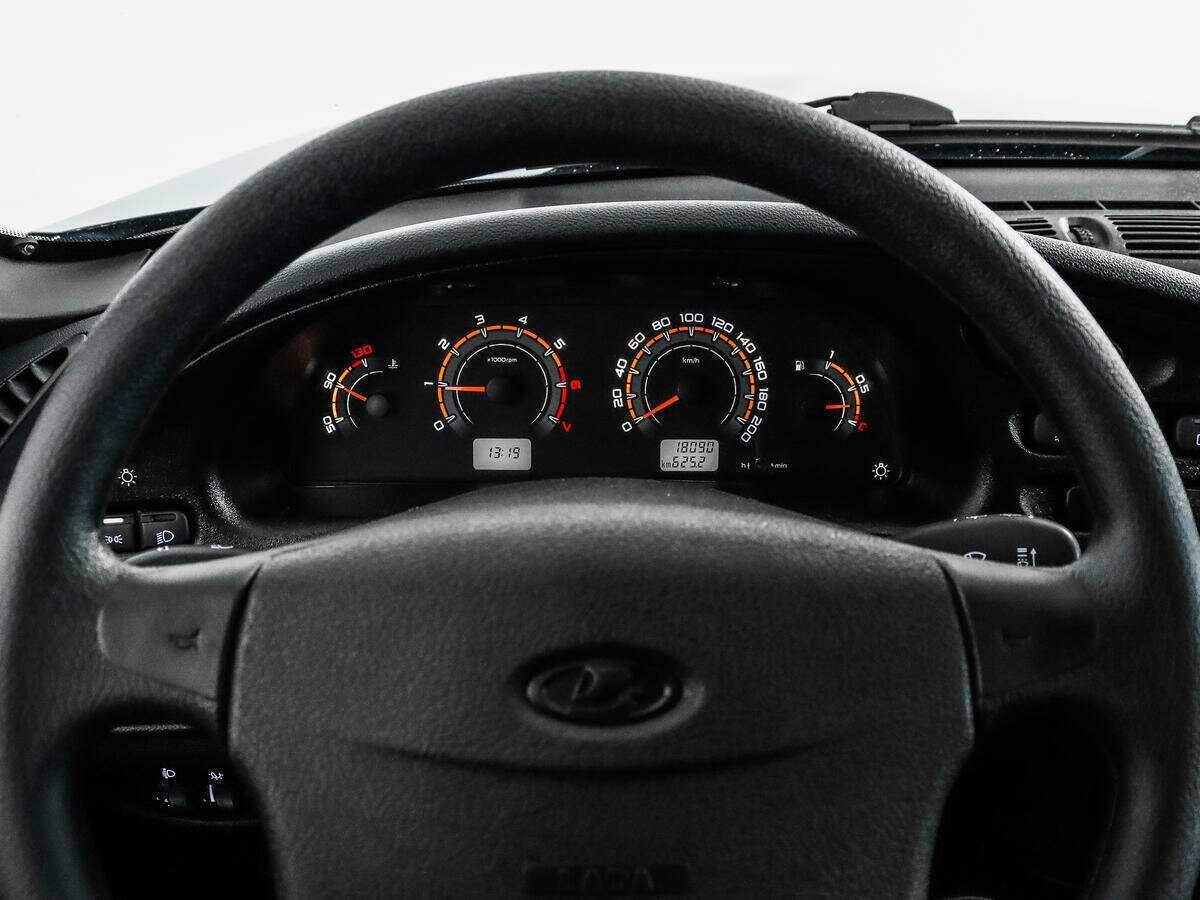 Lada (ВАЗ) Niva б/у, 2022, Механическая. Фото: #13