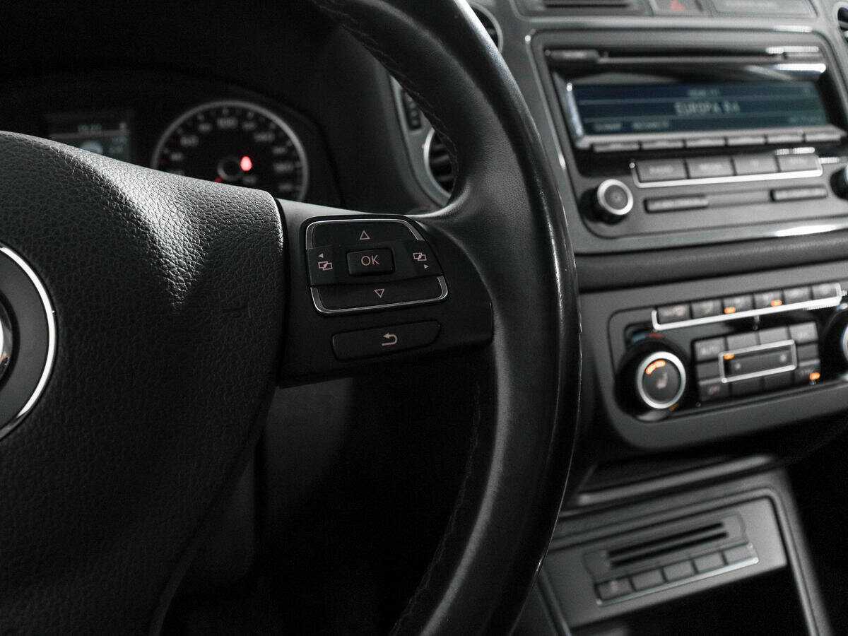 Volkswagen Tiguan б/у, 2013, Автоматическая. Фото: #13