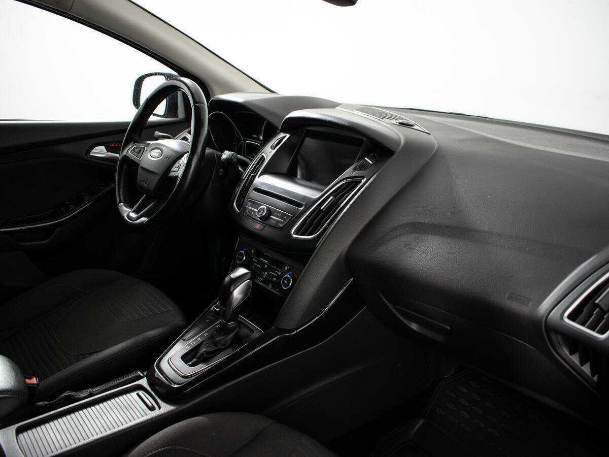 Форд Фокус б/у, 2017, Автоматическая. Фото: #8