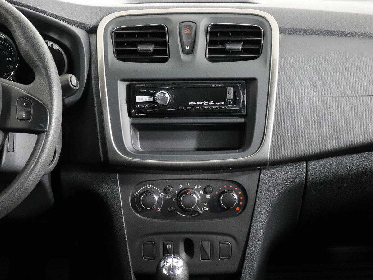 Рено Сандеро б/у, 2015, Механическая. Фото: #13