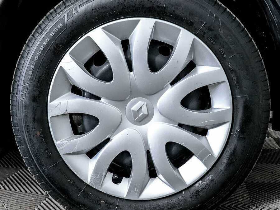 Рено Сандеро б/у, 2015, Механическая. Фото: #16