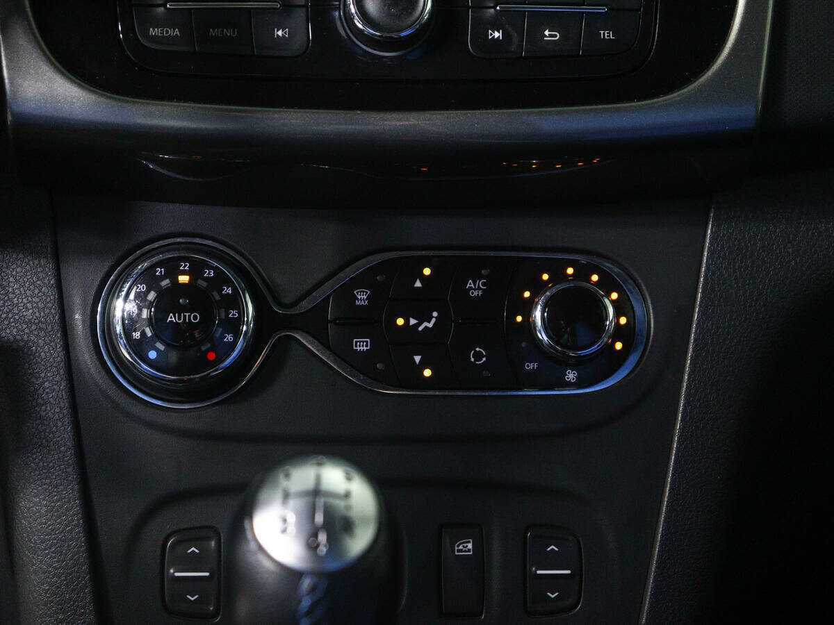 Рено Сандеро б/у, 2015, Механическая. Фото: #13