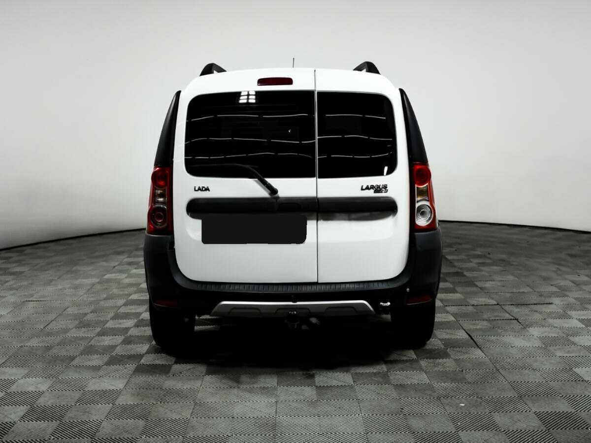 Лада (ВАЗ) Ларгус б/у, 2018, Механическая. Фото: #5