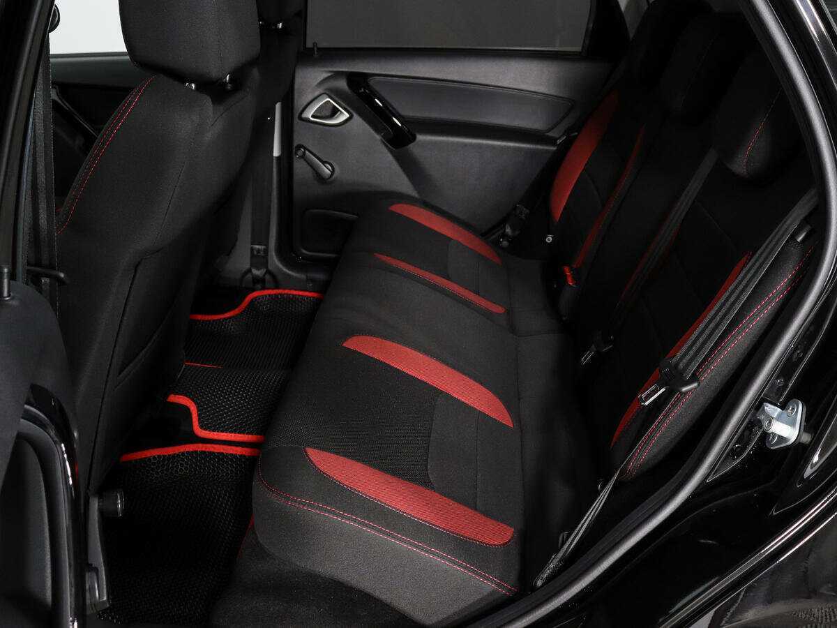 Lada (ВАЗ) Granta б/у, 2024, Механическая. Фото: #9