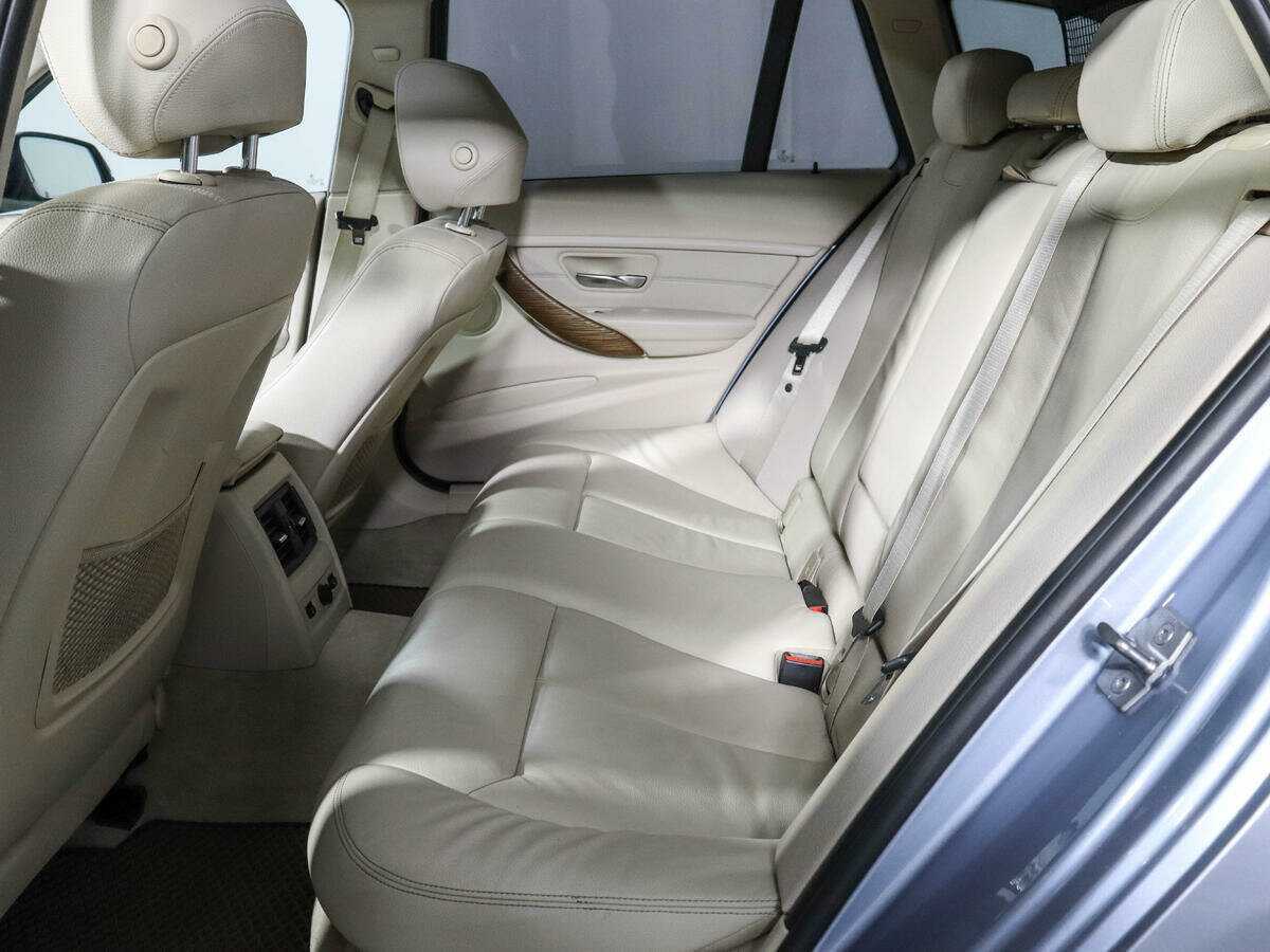 БМВ 3 серии б/у, 2013, Автоматическая. Фото: #9