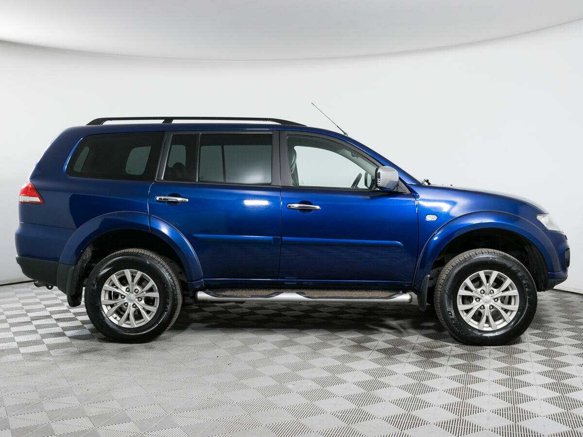 Митсубиши Паджеро Спорт б/у, 2013, Автоматическая. Фото: #3