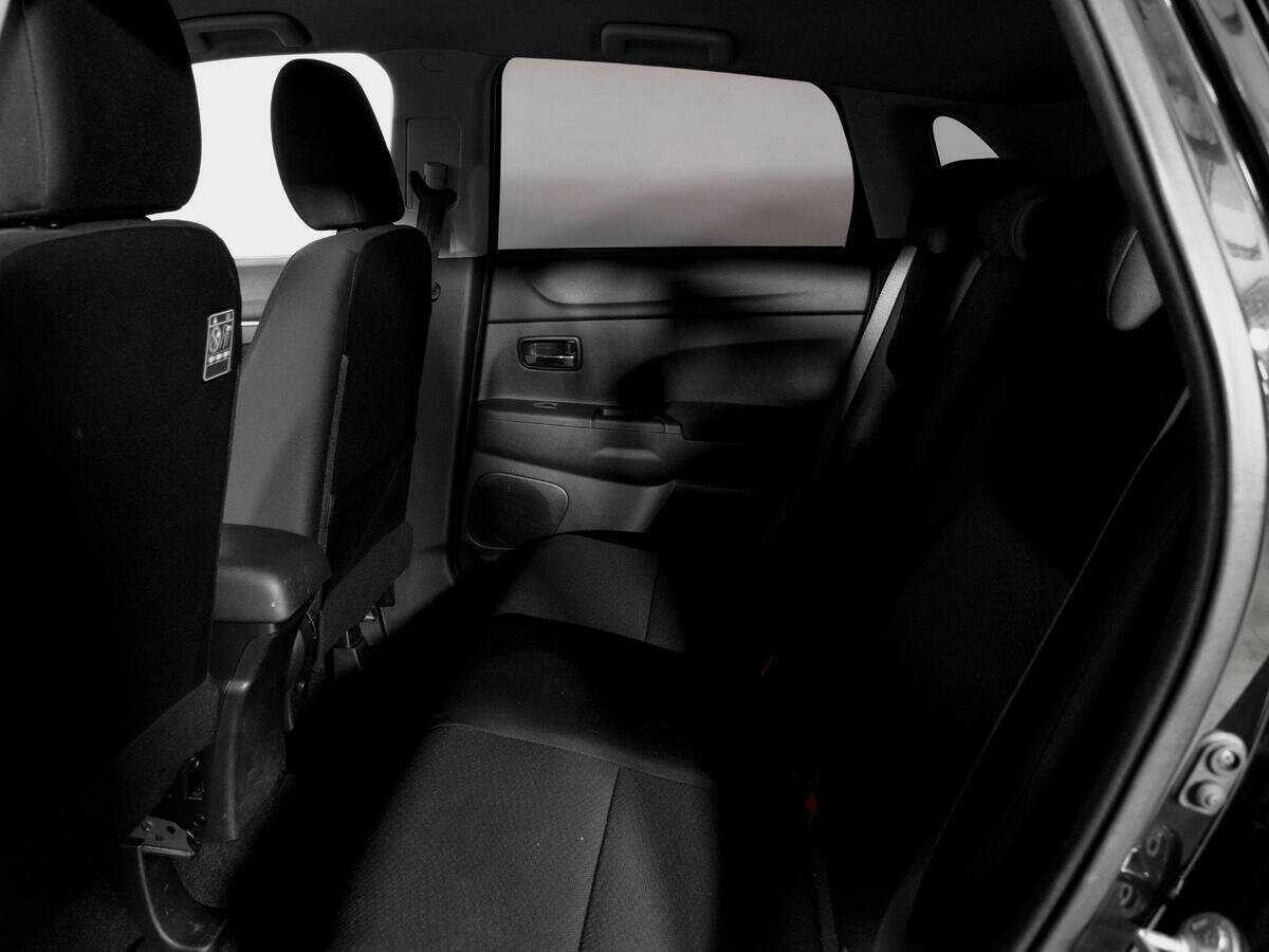 Митсубиши АС-Икс б/у, 2012, Механическая. Фото: #9