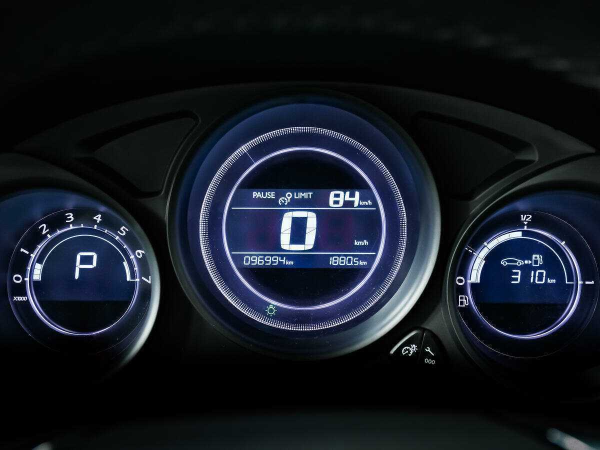 Ситроен Ц4 б/у, 2016, Автоматическая. Фото: #7