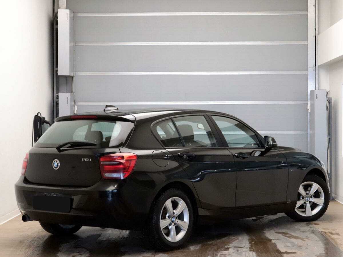 БМВ 1 серии б/у, 2012, Автоматическая. Фото: #3